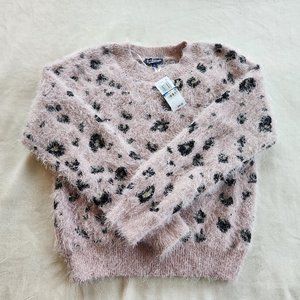 MEDIUM *Fuzzy Pink Leopard Print Sweater with Gold Metallic Spots NWT